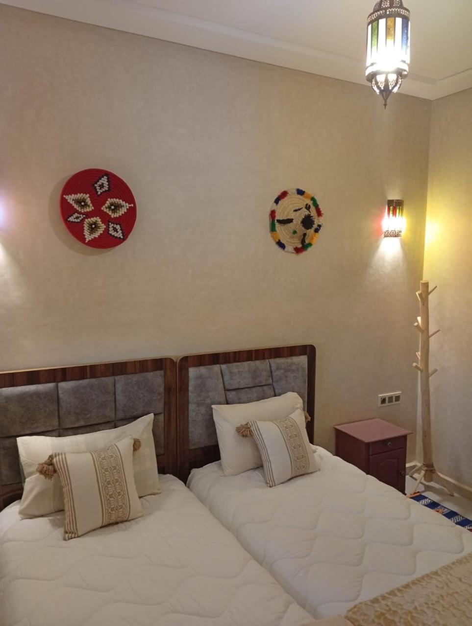 بيت شباب Taghoba Surf House Tamraght الغرفة الصورة